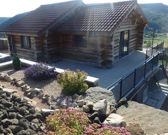 La Fustiti - Rock Chalet In Blesle (Class Plus Beautiful Village Of France) - Blesle - Edificio