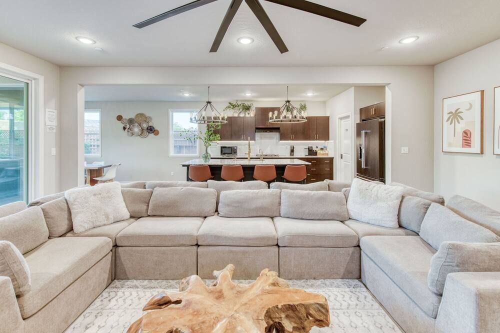 Fresno/Madera Luxe Modern Home - Madera - Soggiorno