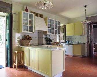 Casa da Arosa Rural Tourism - Celorico de Basto - Cozinha