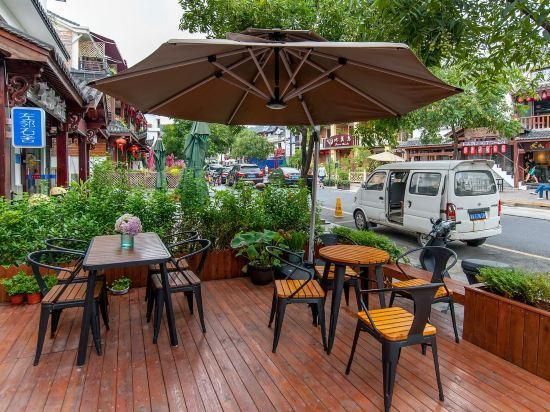 Yi Zhu Hangzhou Timesong cottage Hostel - האנגג'ואו - פטיו