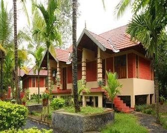 Wayanad Nature Resorts - Sultan Bathery - Gebäude