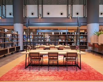 Resorts World Sentosa - Hotel Ora - Singapore - Lounge