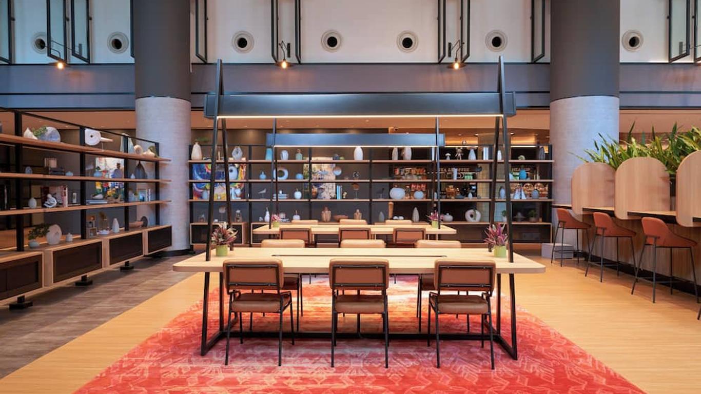 ريزورتس وورلد سينتوسا - هوتل أورا