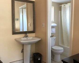 Arroyo Village Inn - Arroyo Grande - Baño