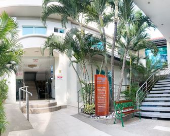 Hotel Mar Azul - Manta - Gebouw