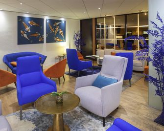 Hôtel Mercure Vannes Le Port - Vannes - Lounge