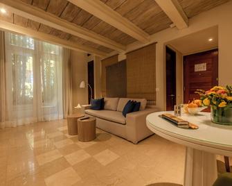 فندق بوتيك بوفيداس دو سانتا كلارا من أكور - كارتاخينا دي إندياس - غرفة معيشة