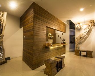 Villa Nero - Pemenang - Receptie