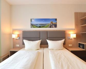 سيتي هوتل كورفورست بالدوين - كوبلينز - غرفة نوم