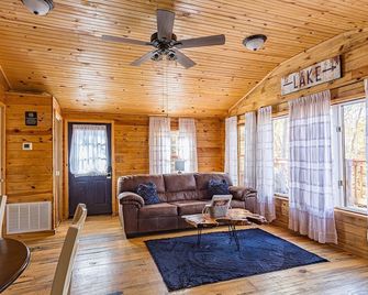 Cozy Cabin - Lake Cumberland - Hot Tub - Monticello - Sala de estar