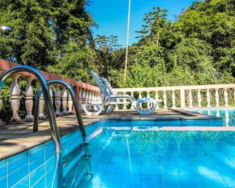 Pousada Canto Do Curio - פאראטי - בריכה