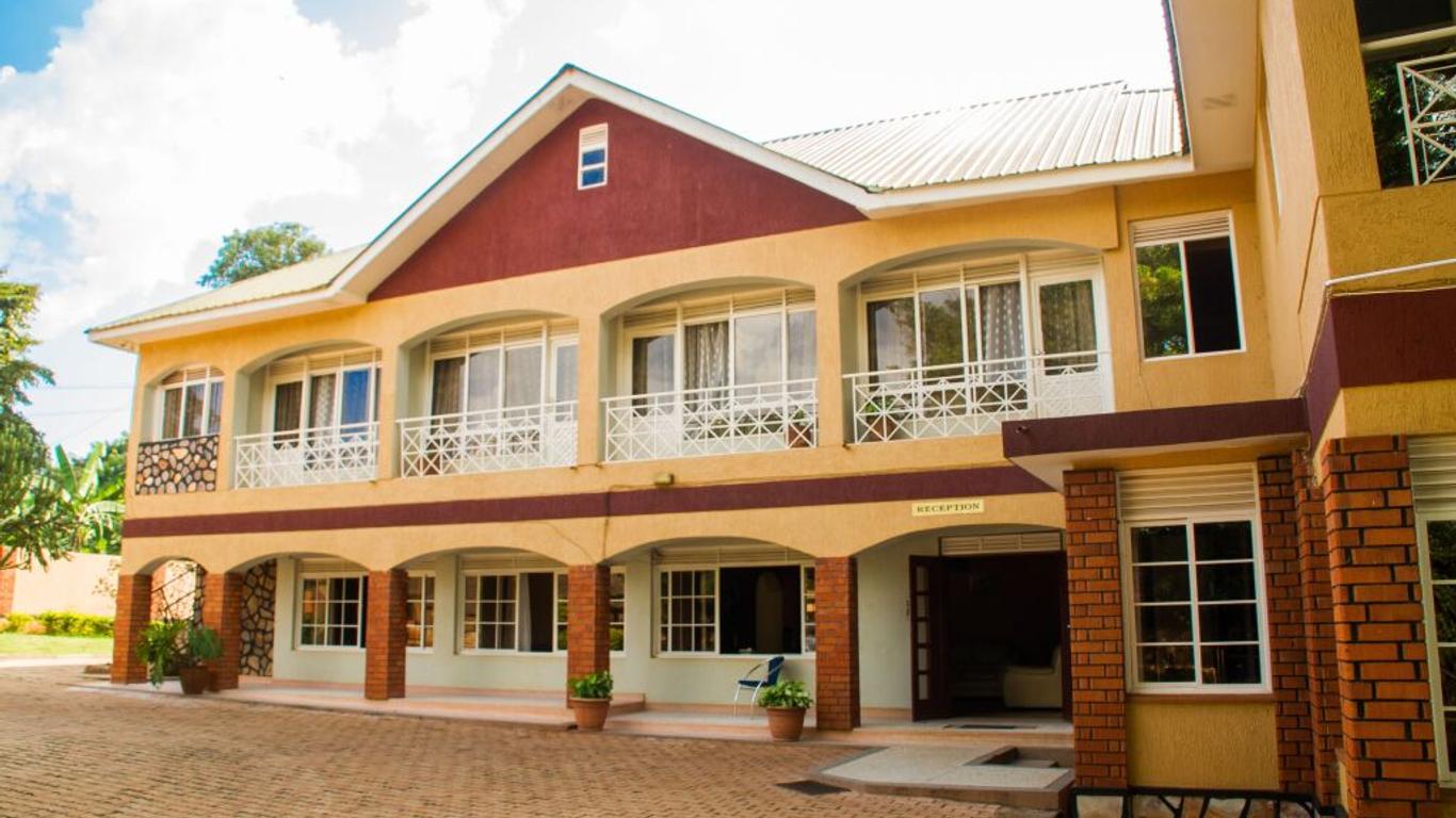 Jinja Safari Hotel