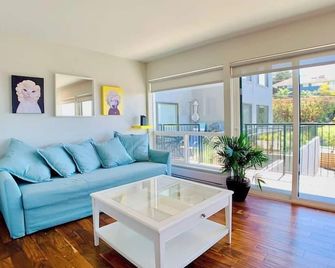 Retro Meets Modern - Seattle - Sala de estar