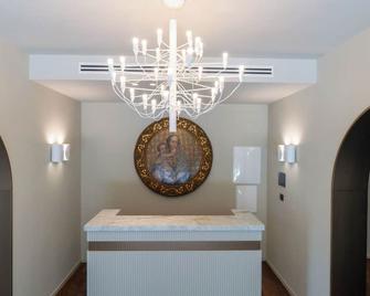 Villa Verdeoro - Montesilvano - Recepce