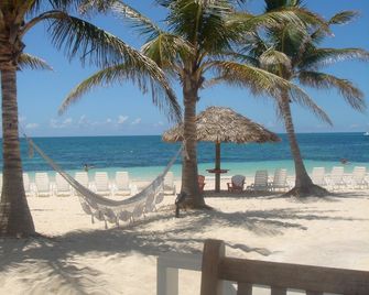 Flamingo Bay Hotel & Marina - Freeport - Playa
