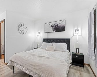 Custom Stay Thief River Falls - Thief River Falls - Habitación
