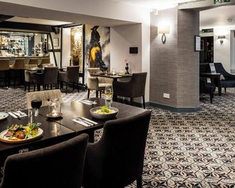 The Holt Hotel - Bicester - Restaurant