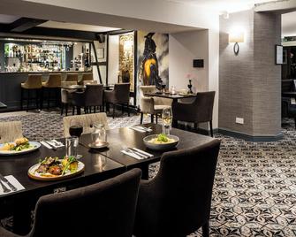 The Holt Hotel - Bicester - Restaurant