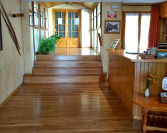 Hotel Casa Morlans 3000 - Panticosa - Front desk
