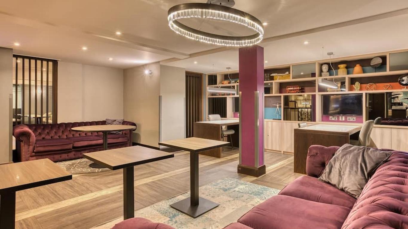 بريميير إن لوندن جاتويك أيربورت اه23