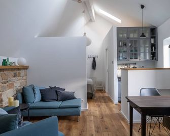 Neue Dachwohnung Im Herzen Von Goennheim - Mannheim - Salon