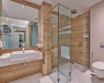 Hotel Residency Andheri - Bombay - Baño