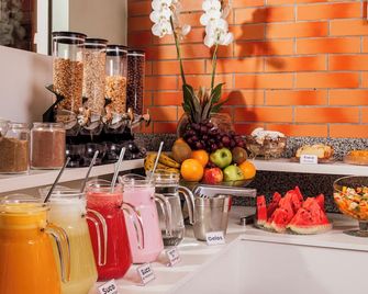 Rosa's Hotel - Toledo - Buffet