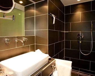 Das Posch Hotel - אובראמרגאו - חדר רחצה