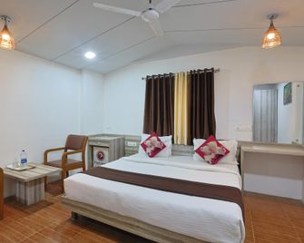 Hotel Gir Scintilla - Sasan Gir - Bedroom