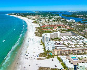 Siesta Sands Beach Resort 4th Floor with Elevator - Siesta Key - Strand
