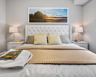 Willow Suite - Langley - Bedroom