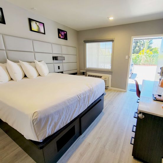 Signature Inn Santa Clara image 1