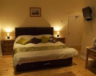 George Inn - Buxton - Bedroom