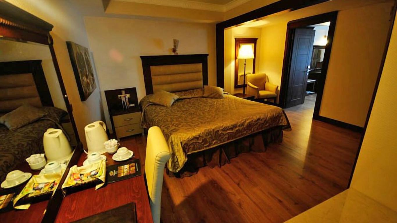 Cukurova Park Hotel