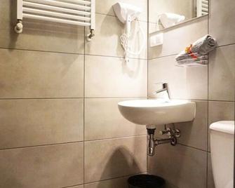 Expolis Residence - City Center - 24h #betterthanyourEX - Poznan - Phòng tắm