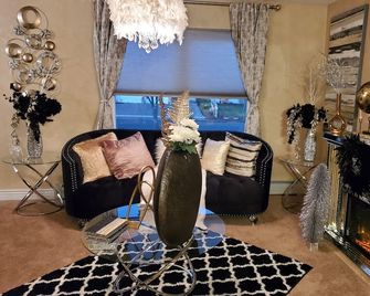 Cozy One Bedroom in Residential Home - Meriden - Wohnzimmer