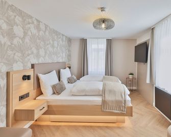 Hotel Württemberger Hof - Öhringen - Bedroom