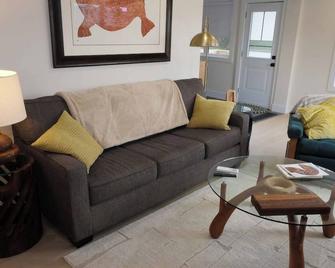 The Harbour House Montague - Montague - Sala de estar