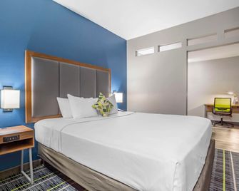 Quality Inn and Suites Livermore Wine Country - Livermore - Makuuhuone