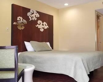 Century Motel Buena Park Anaheim Ca 91 - Buena Park - Bedroom