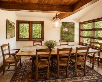 Boutique Riverside Retreat - Seaford - Jídelna