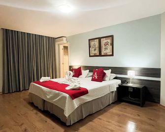 Athos Hotel - Teresópolis