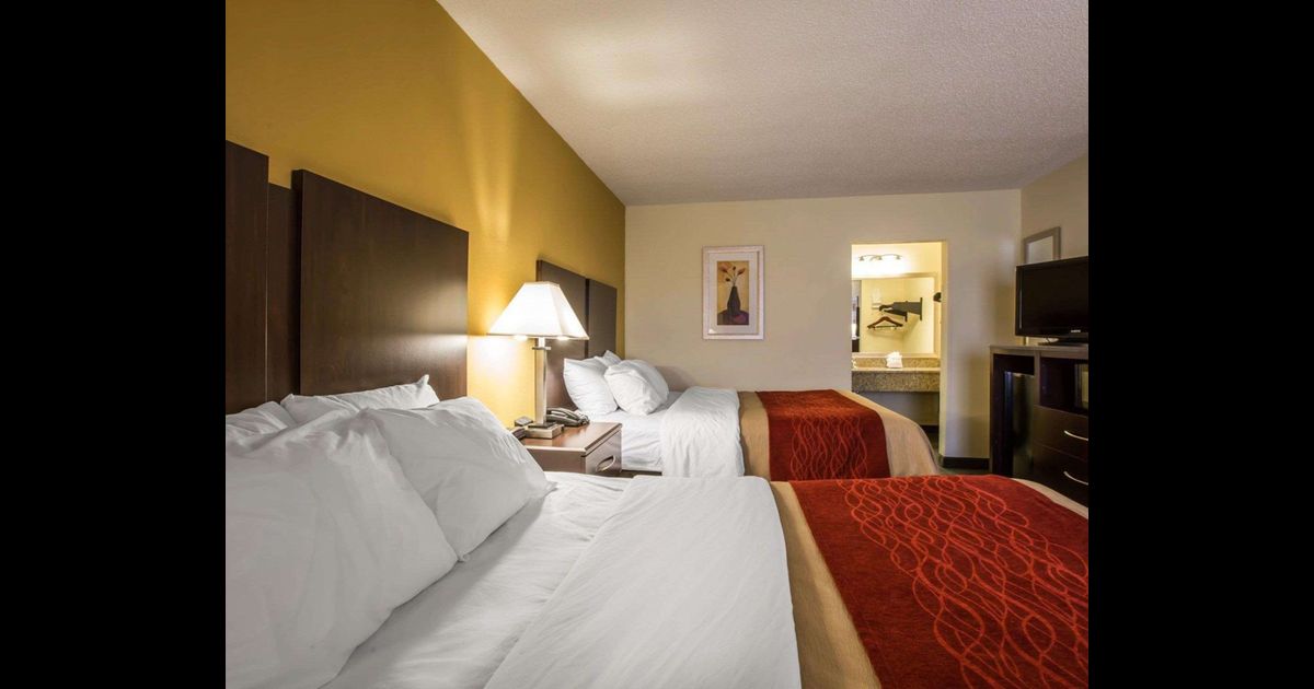 Quality Inn Jonesville I 77 85 1 2 2 Jonesville Hotel Deals Reviews Kayak