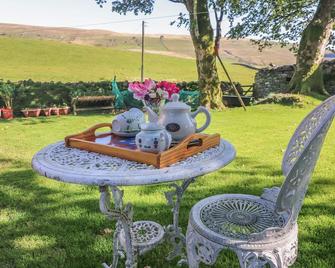 Sycamore Cottage - Sedbergh - Patio