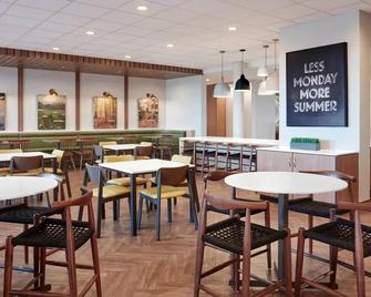 Fairfield by Marriott Inn & Suites Batavia - Batavia - Restaurant