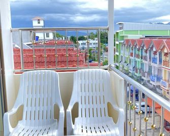 Dream Boutique Hotel - צ'א-אם - מרפסת