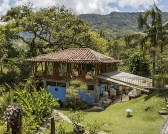 Ecohotel Tierra de Agua - Cocorná