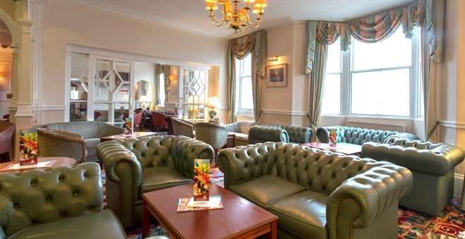 Clifton Hotel - סקארבורו - טרקלין
