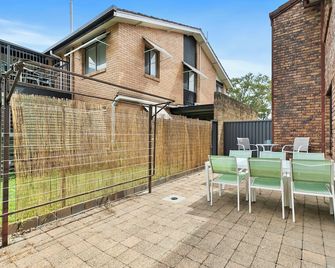 Banksia Beach Views! - Banksia Beach - Patio