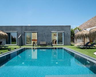 Sagma Villas - Perissa - Pool